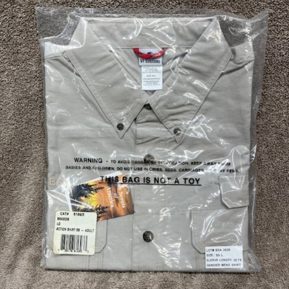 NEW Men's BSA Large Short Sleeve Button Up Shirt.